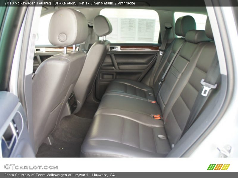 Reflex Silver Metallic / Anthracite 2010 Volkswagen Touareg TDI 4XMotion