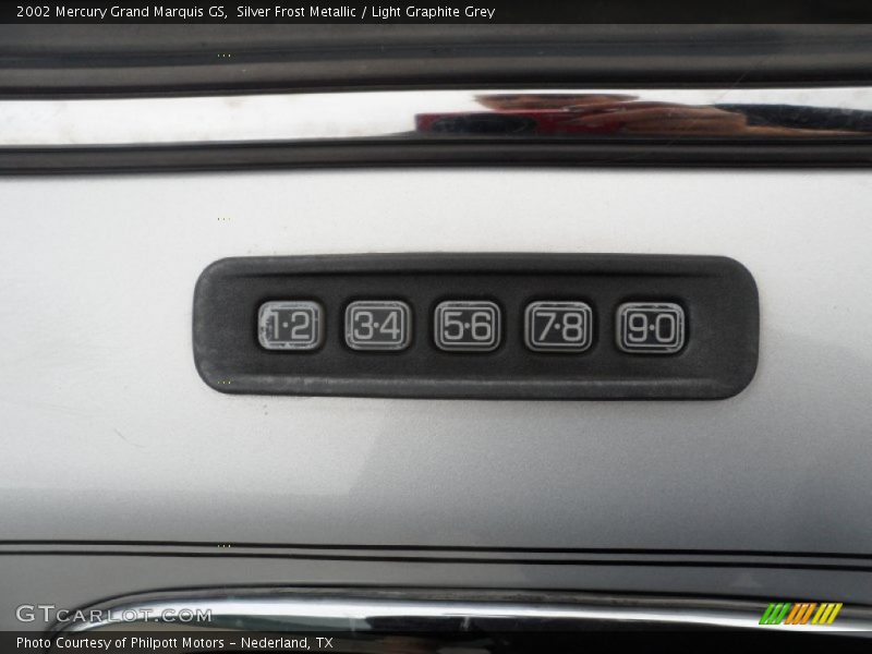 Silver Frost Metallic / Light Graphite Grey 2002 Mercury Grand Marquis GS