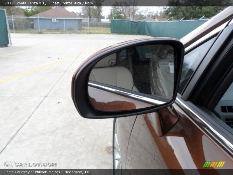 Sunset Bronze Mica / Ivory 2012 Toyota Venza XLE
