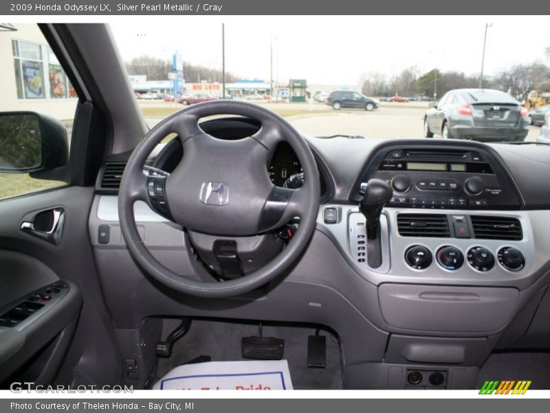 Silver Pearl Metallic / Gray 2009 Honda Odyssey LX