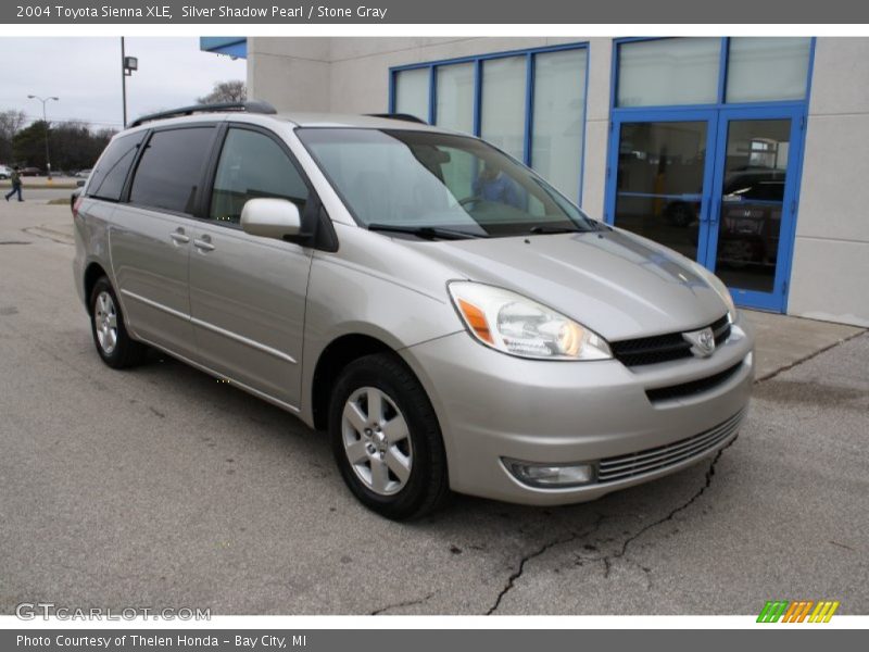 Silver Shadow Pearl / Stone Gray 2004 Toyota Sienna XLE