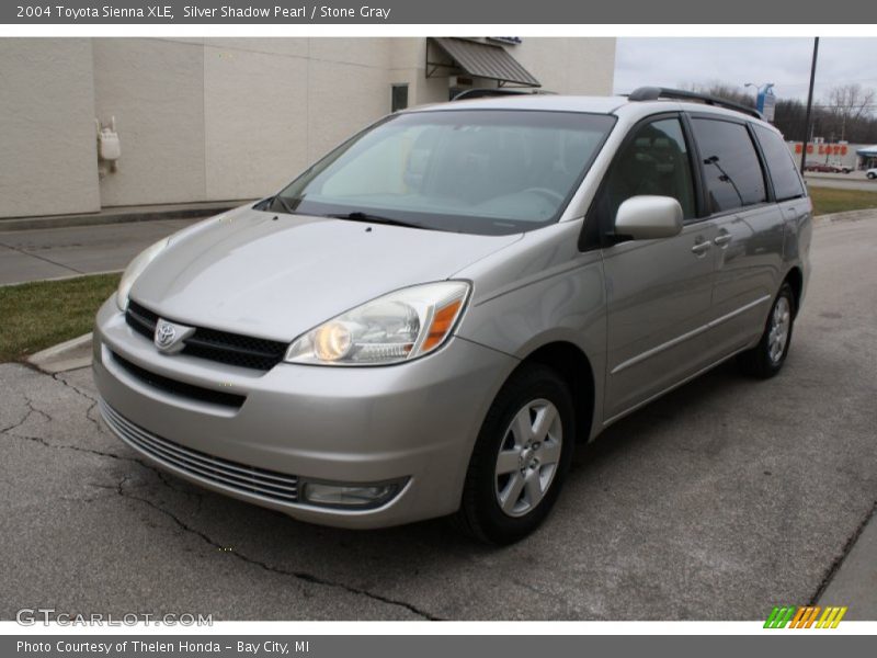 Silver Shadow Pearl / Stone Gray 2004 Toyota Sienna XLE