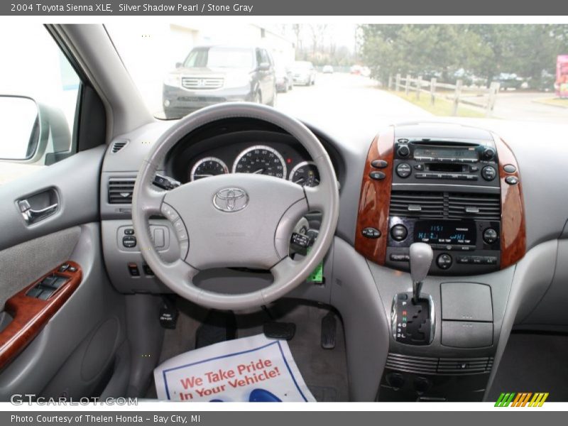 Silver Shadow Pearl / Stone Gray 2004 Toyota Sienna XLE