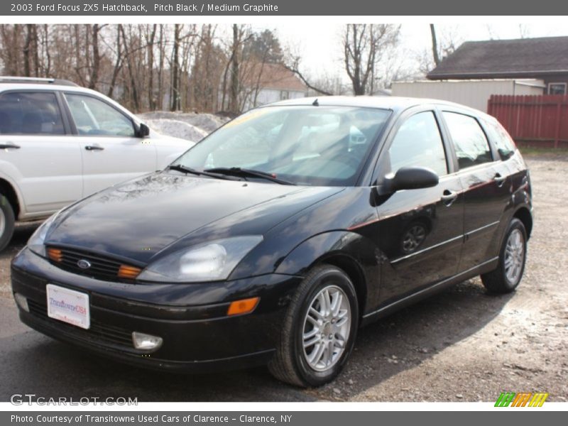 Pitch Black / Medium Graphite 2003 Ford Focus ZX5 Hatchback