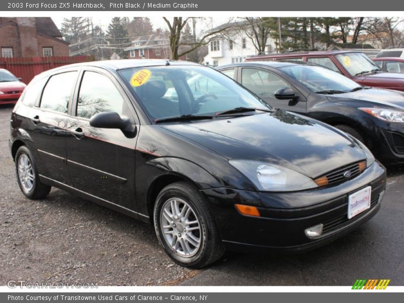 Pitch Black / Medium Graphite 2003 Ford Focus ZX5 Hatchback