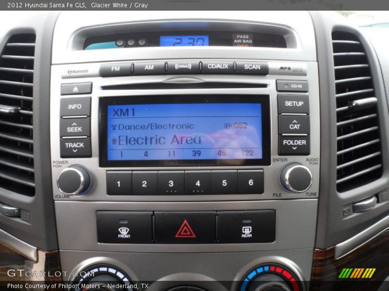 Glacier White / Gray 2012 Hyundai Santa Fe GLS