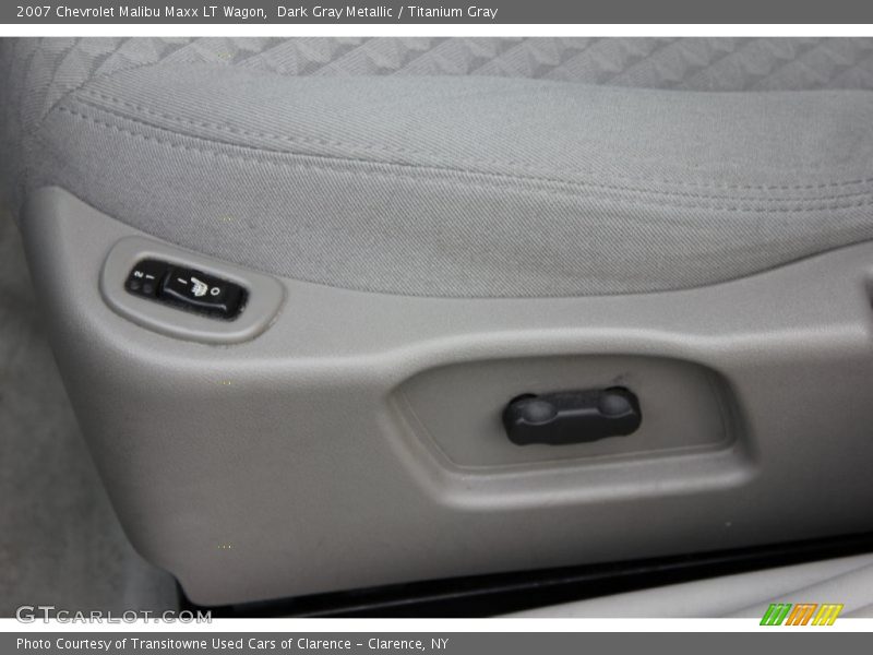 Dark Gray Metallic / Titanium Gray 2007 Chevrolet Malibu Maxx LT Wagon