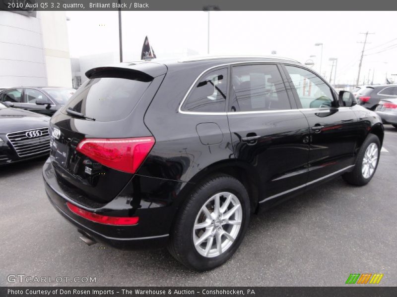 Brilliant Black / Black 2010 Audi Q5 3.2 quattro