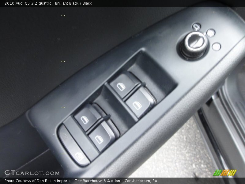 Brilliant Black / Black 2010 Audi Q5 3.2 quattro