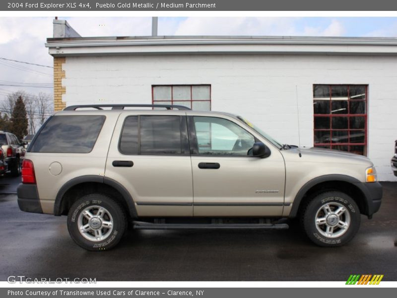Pueblo Gold Metallic / Medium Parchment 2004 Ford Explorer XLS 4x4