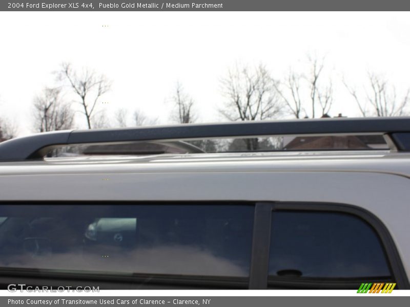 Pueblo Gold Metallic / Medium Parchment 2004 Ford Explorer XLS 4x4