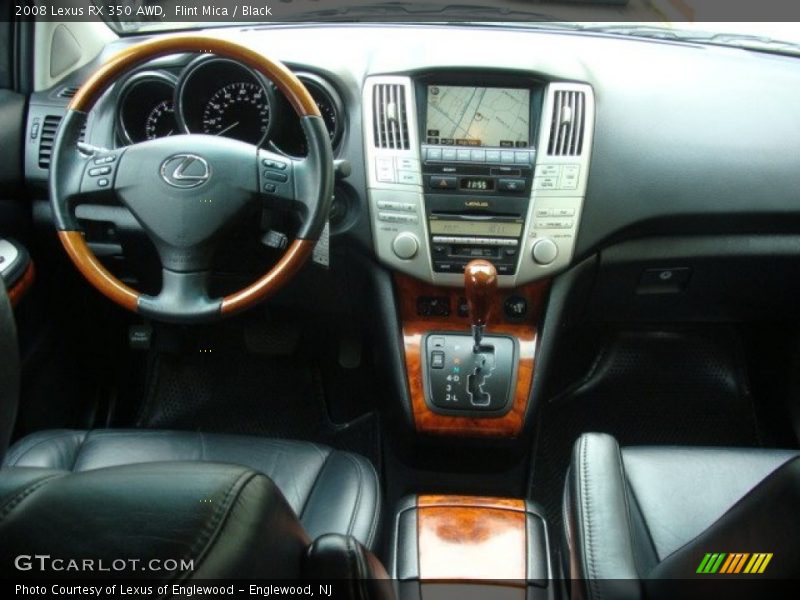 Dashboard of 2008 RX 350 AWD