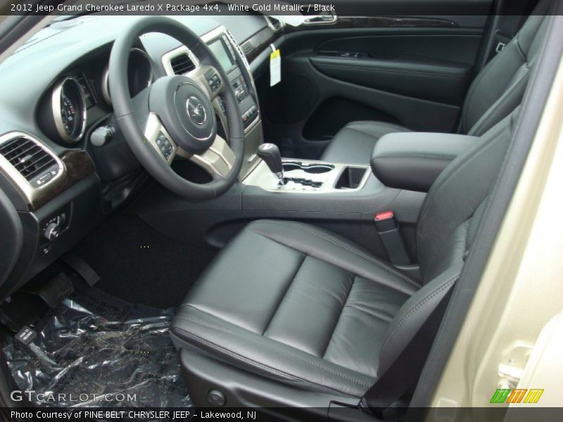  2012 Grand Cherokee Laredo X Package 4x4 Black Interior