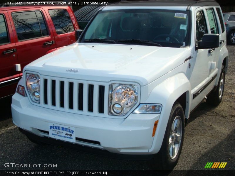 Bright White / Dark Slate Gray 2012 Jeep Liberty Sport 4x4