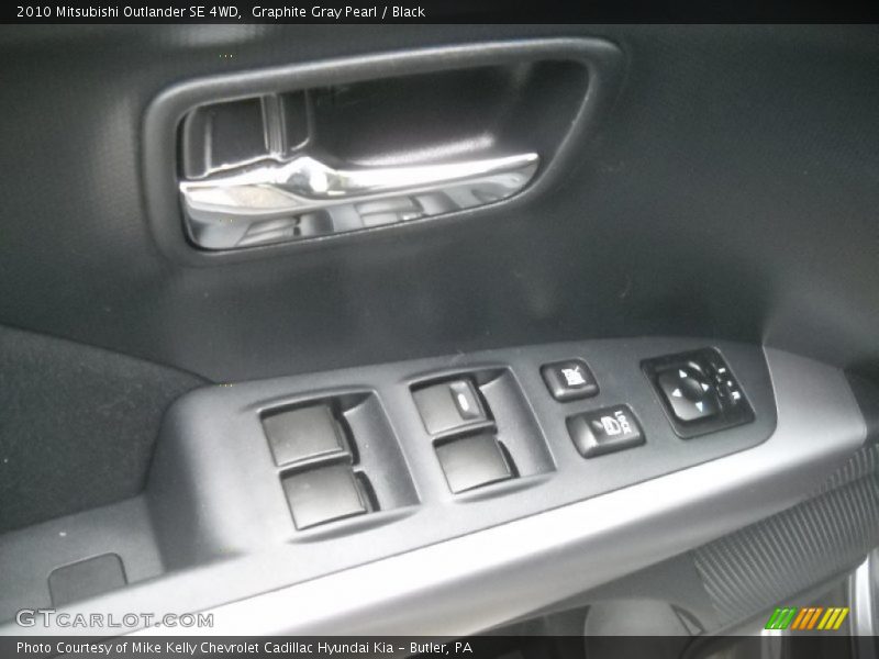 Graphite Gray Pearl / Black 2010 Mitsubishi Outlander SE 4WD