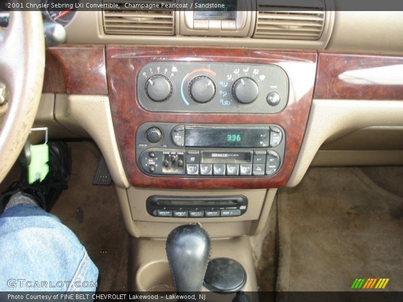 Champagne Pearlcoat / Sandstone 2001 Chrysler Sebring LXi Convertible