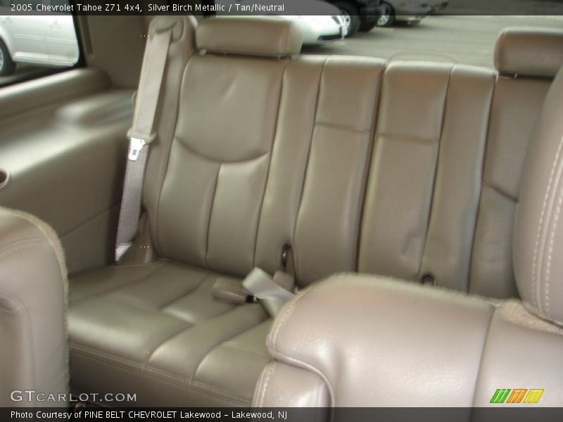 Silver Birch Metallic / Tan/Neutral 2005 Chevrolet Tahoe Z71 4x4