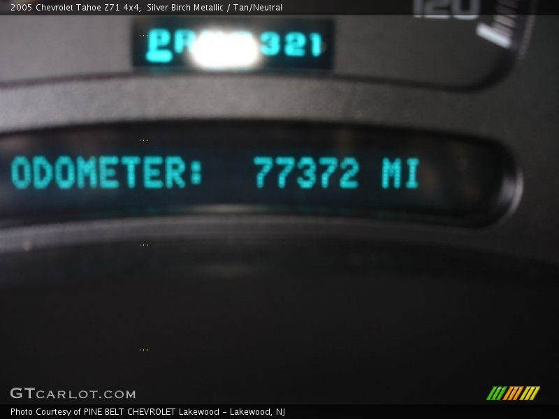 Silver Birch Metallic / Tan/Neutral 2005 Chevrolet Tahoe Z71 4x4
