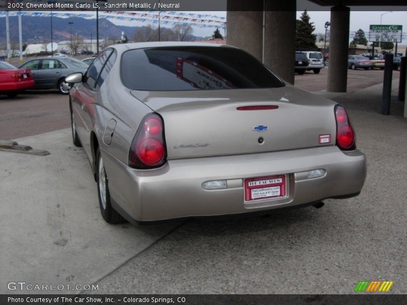 Sandrift Metallic / Neutral 2002 Chevrolet Monte Carlo LS