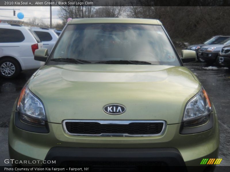 Alien Green / Black Soul Logo Cloth 2010 Kia Soul +