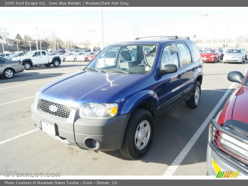 Sonic Blue Metallic / Medium/Dark Flint Grey 2005 Ford Escape XLS