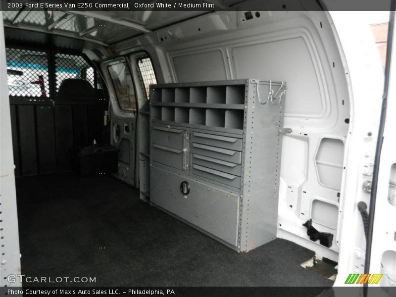 Oxford White / Medium Flint 2003 Ford E Series Van E250 Commercial