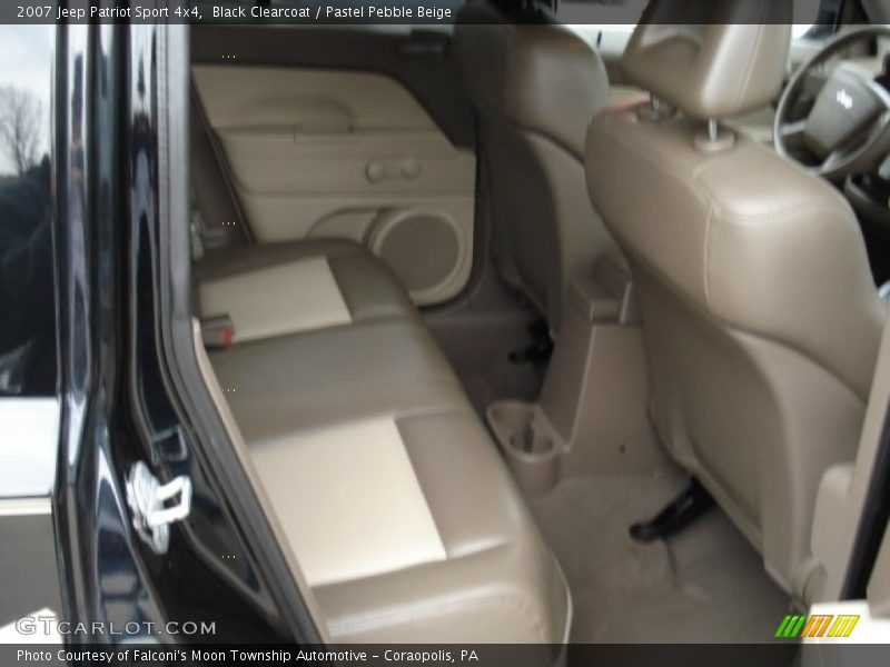 Black Clearcoat / Pastel Pebble Beige 2007 Jeep Patriot Sport 4x4