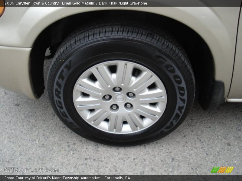 Linen Gold Metallic / Dark Khaki/Light Graystone 2006 Chrysler Town & Country