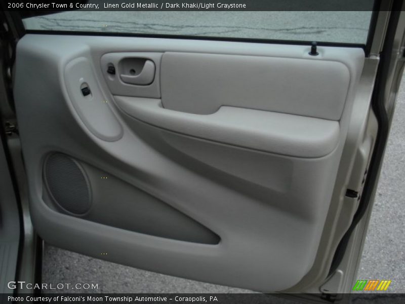 Linen Gold Metallic / Dark Khaki/Light Graystone 2006 Chrysler Town & Country