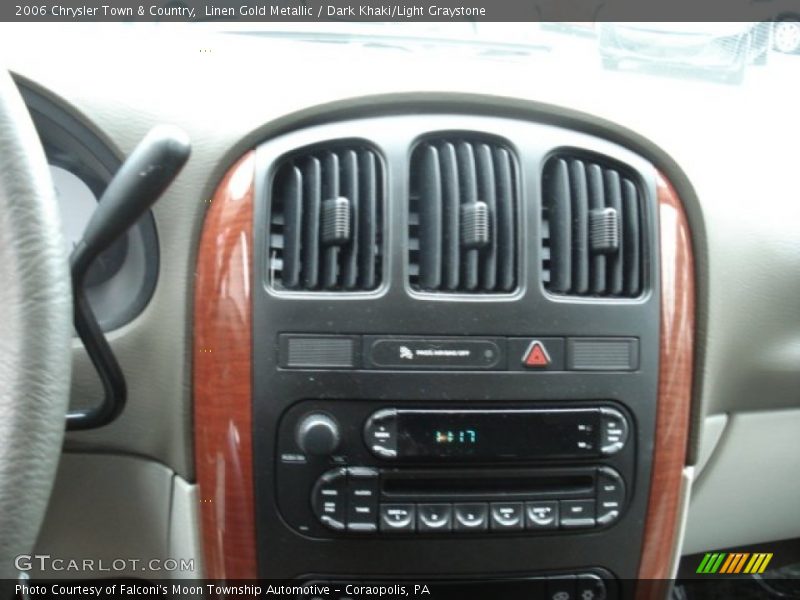 Linen Gold Metallic / Dark Khaki/Light Graystone 2006 Chrysler Town & Country