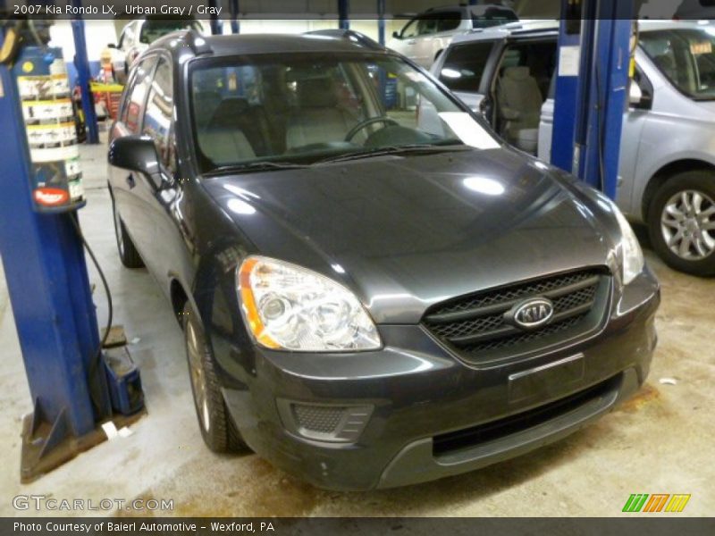 Urban Gray / Gray 2007 Kia Rondo LX