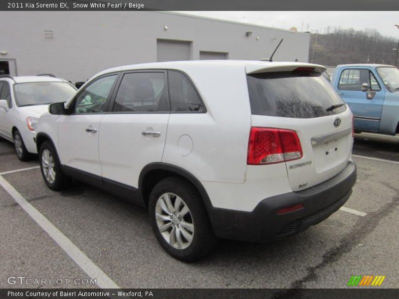 Snow White Pearl / Beige 2011 Kia Sorento EX