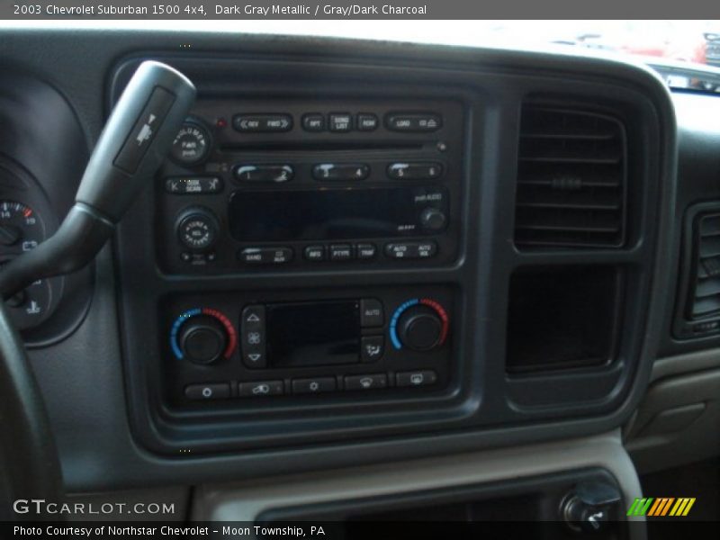 Dark Gray Metallic / Gray/Dark Charcoal 2003 Chevrolet Suburban 1500 4x4