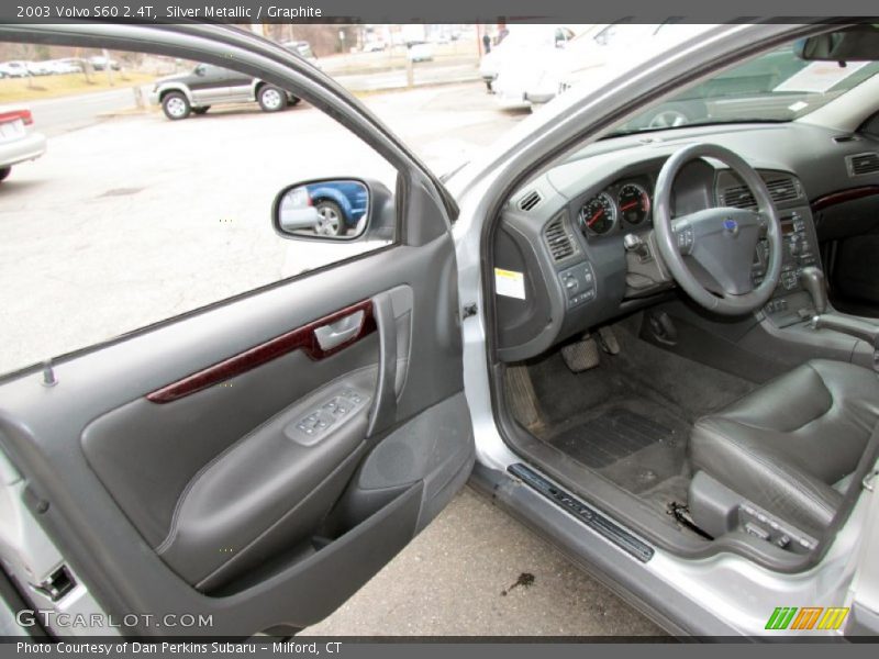 Silver Metallic / Graphite 2003 Volvo S60 2.4T