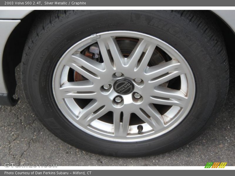 Silver Metallic / Graphite 2003 Volvo S60 2.4T