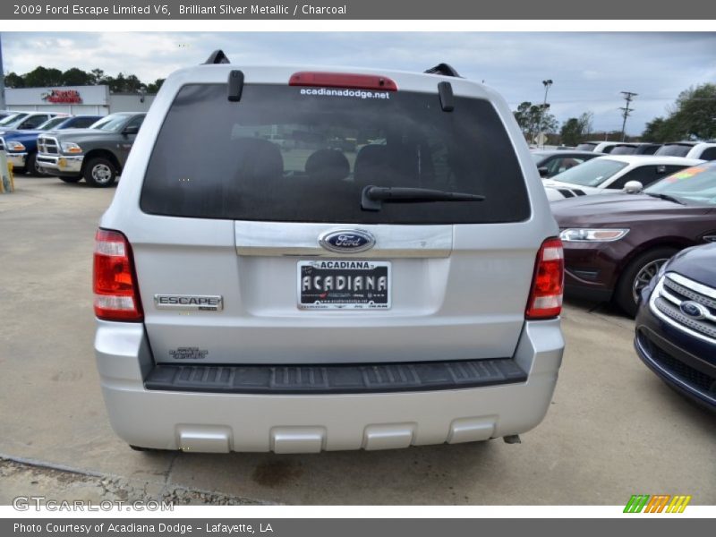 Brilliant Silver Metallic / Charcoal 2009 Ford Escape Limited V6