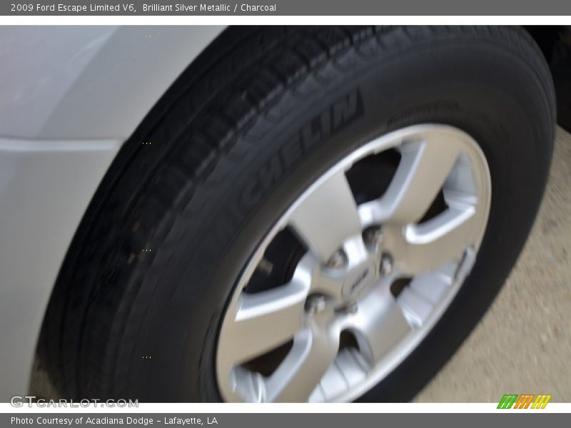 Brilliant Silver Metallic / Charcoal 2009 Ford Escape Limited V6