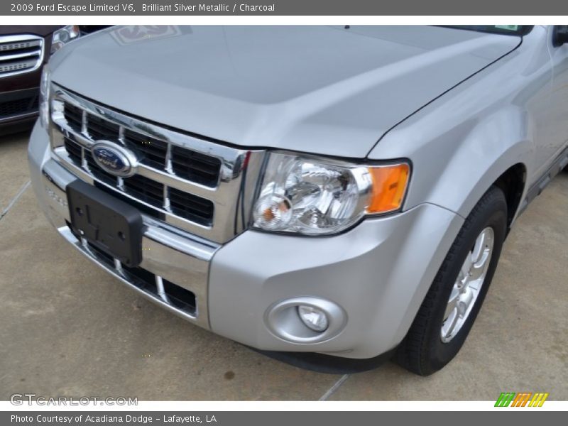 Brilliant Silver Metallic / Charcoal 2009 Ford Escape Limited V6