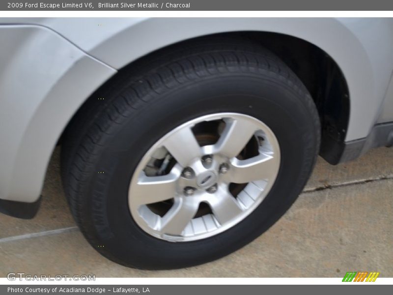 Brilliant Silver Metallic / Charcoal 2009 Ford Escape Limited V6