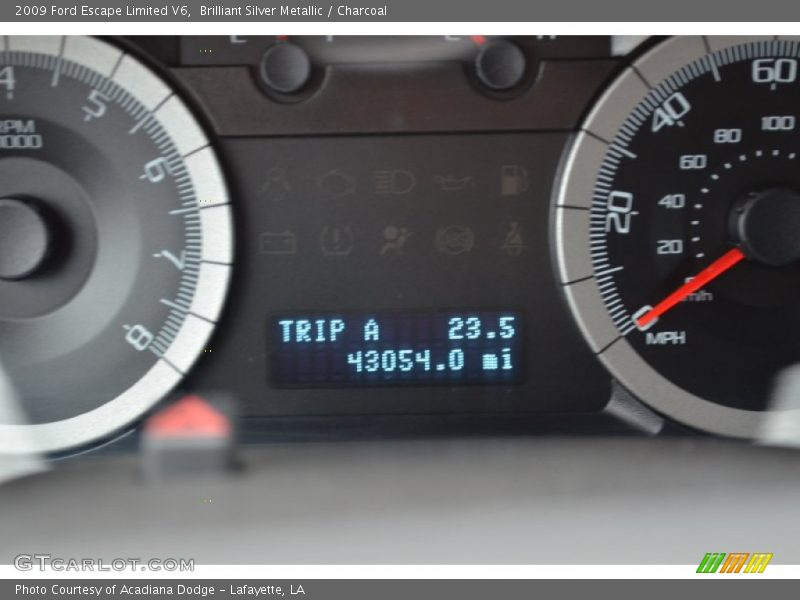 Brilliant Silver Metallic / Charcoal 2009 Ford Escape Limited V6