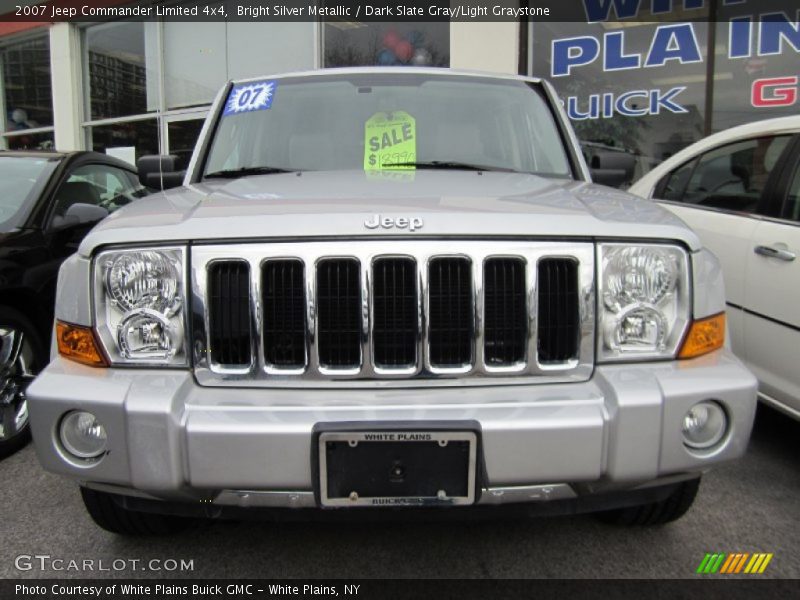 Bright Silver Metallic / Dark Slate Gray/Light Graystone 2007 Jeep Commander Limited 4x4