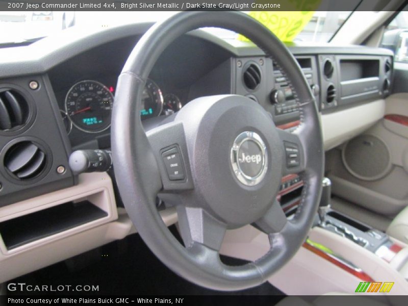 Bright Silver Metallic / Dark Slate Gray/Light Graystone 2007 Jeep Commander Limited 4x4