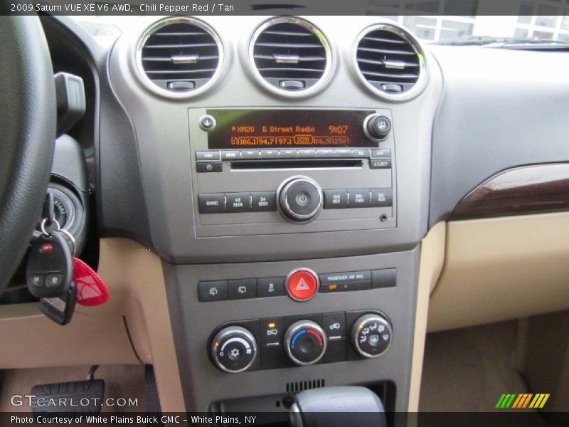 Controls of 2009 VUE XE V6 AWD