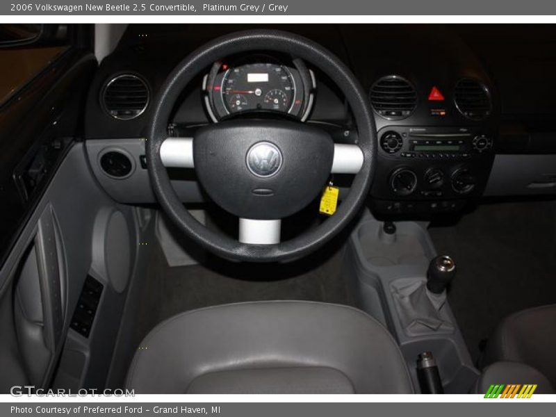 Platinum Grey / Grey 2006 Volkswagen New Beetle 2.5 Convertible