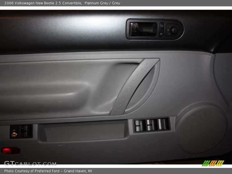 Platinum Grey / Grey 2006 Volkswagen New Beetle 2.5 Convertible