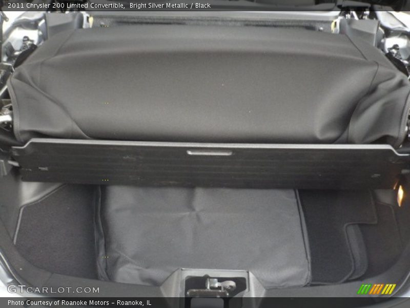 Bright Silver Metallic / Black 2011 Chrysler 200 Limited Convertible