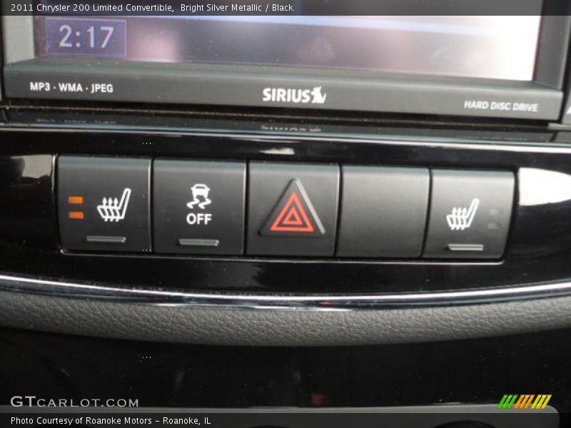 Bright Silver Metallic / Black 2011 Chrysler 200 Limited Convertible