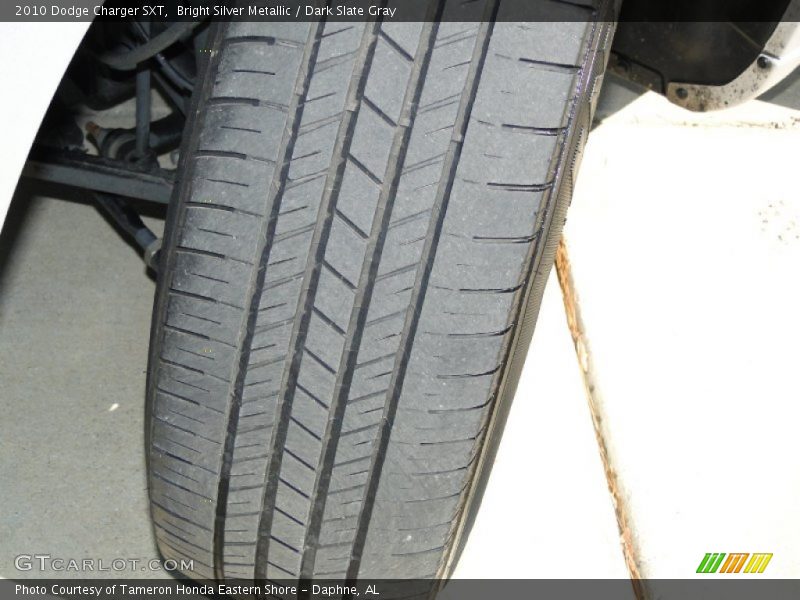 Bright Silver Metallic / Dark Slate Gray 2010 Dodge Charger SXT