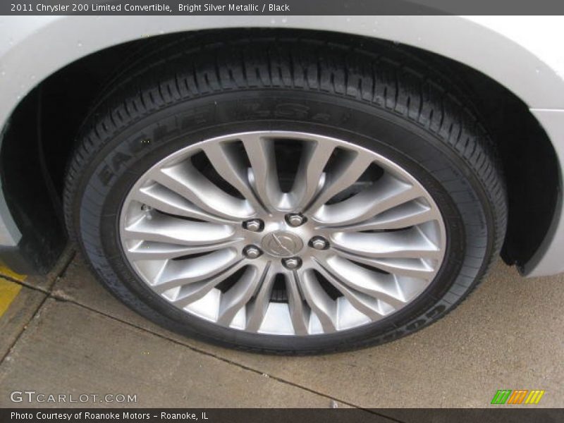 Bright Silver Metallic / Black 2011 Chrysler 200 Limited Convertible