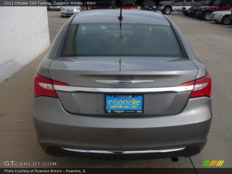 Tungsten Metallic / Black 2011 Chrysler 200 Touring